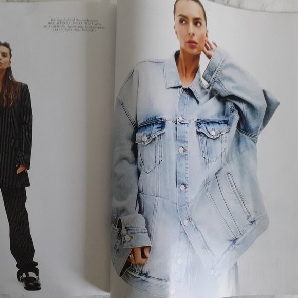 Harper Bazaar's The Home Issue Emily Ratajkowski Nov 2022 w/ sample inside - Picture 4 of 7